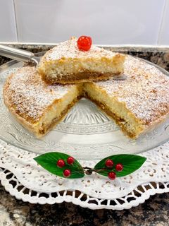 Una foto de Pastel de hojaldre, dulce de leche y coco "sin gluten"