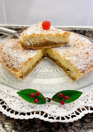 Una foto de Pastel de hojaldre, dulce de leche y coco "sin gluten"