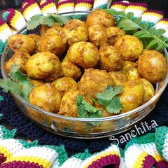 A picture of Dry Spicy Baby Potatoes.