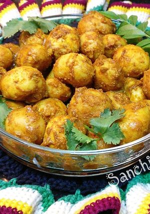 A picture of Dry Spicy Baby Potatoes.