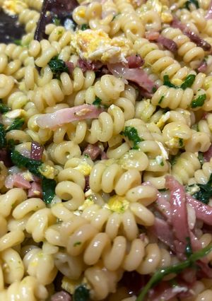 Foto di Fusilli con cime di rapa e speck