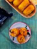 Kroket Singkong Isi Ayam Suwir Pedes