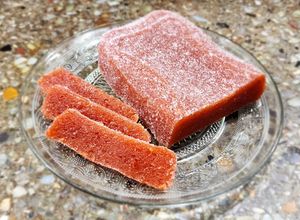 Una foto de ✨💫Dulce de membrillo casero💫✨2 ingredientes