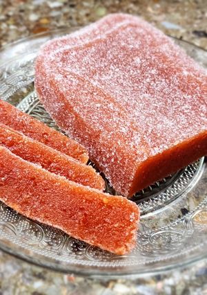 Una foto de ✨💫Dulce de membrillo casero💫✨2 ingredientes