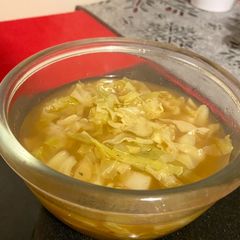 Easy cabbage soup 🥣 A picture of Easy cabbage soup 🥣.