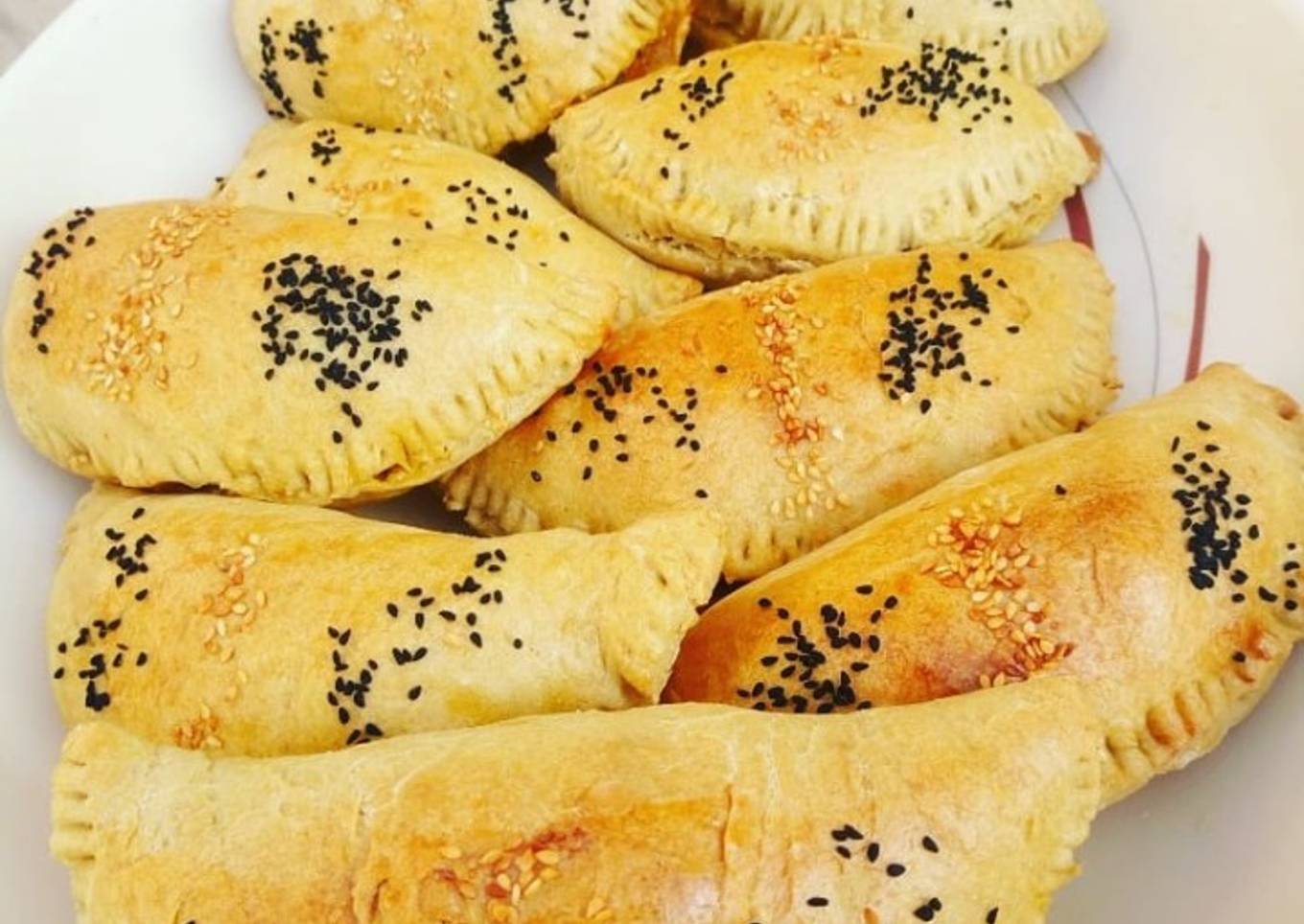 Baked meat pie