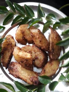 பெப்பர் வாழைக்காய் மீன் வருவல் செய்முறை முக்கிய புகைப்படம்