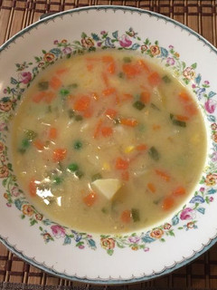 Una foto de SOPA DE VERDURAS CON ELOTE ©