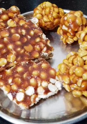 A picture of Fried gram chikki.