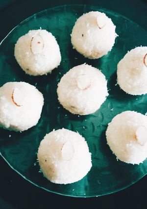A picture of Delicious healthy yummy desiccated coconut ladoo.
