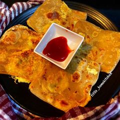 Egg Paratha A picture of Egg Paratha.