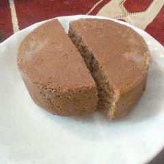 A picture of Red velvet and chocolate cake.