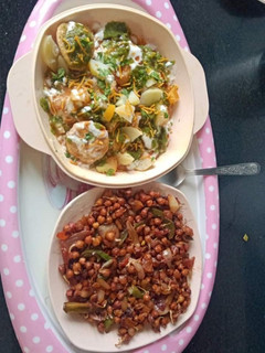 चना चाट (chana chaat recipe in Hindi) रेसिपी मुख्य फोटो