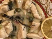 Una foto di pollo limone salvia