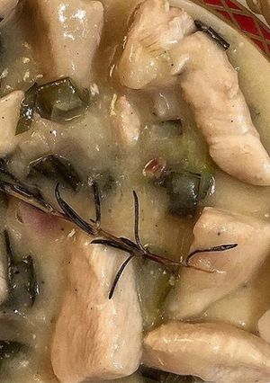 Foto di Straccetti di pollo al limone ed erbe aromatiche