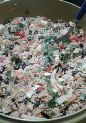 Una foto de Ensalada Post- Festejos