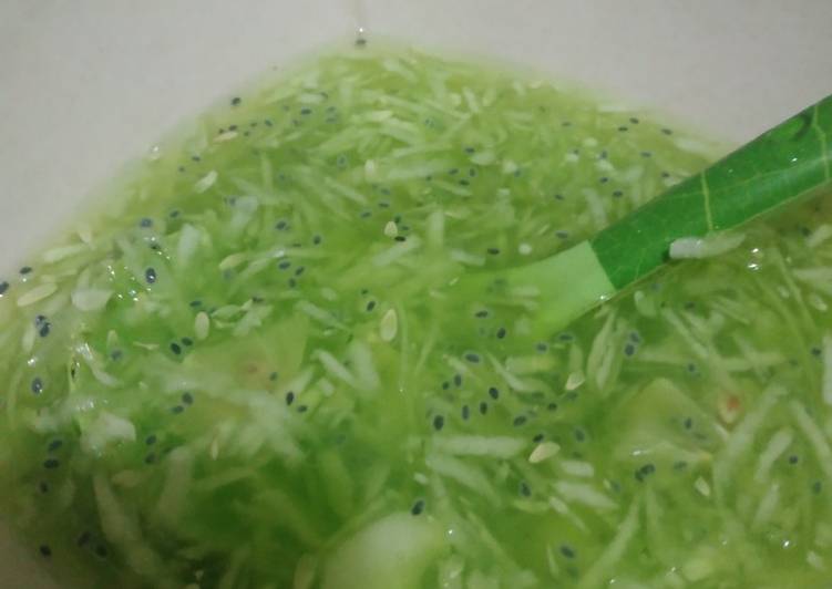 Langkah Mudah untuk Membuat Es Timun Selasih, Menggugah Selera