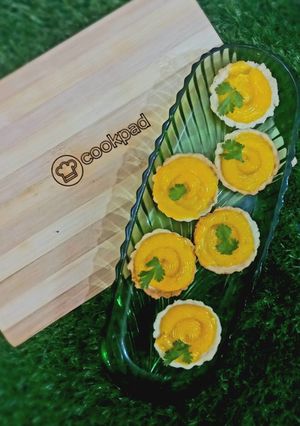 A picture of Lemon tart 🍋🍋.