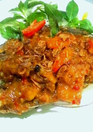 Foto resep Ikan Gurame Bumbu Rujak