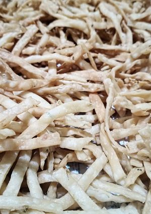 Foto resep Stik Bawang Renyah Tanpa Telur Ekonomis, Simpel, Super Nagih 😍