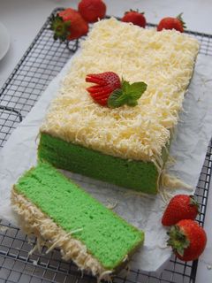 Foto resep Bolu Pandan 4 telur, Lembut