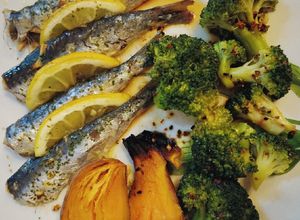 Foto principal de Sardinas al horno con limón y ajo