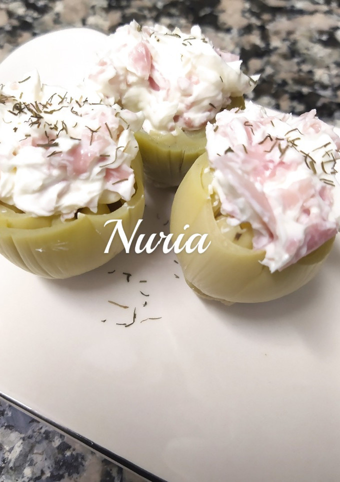 Una foto de Alcachofas rellenas en frío