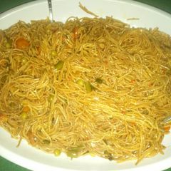 A picture of Jollof spaghetti.