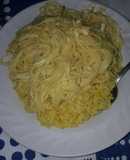 Arroz y fideos con pollo