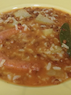 Una foto de Lentejas con arroz