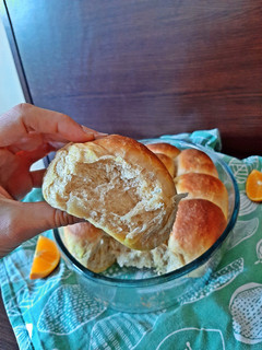 Una foto de Brioche vegano de naranja