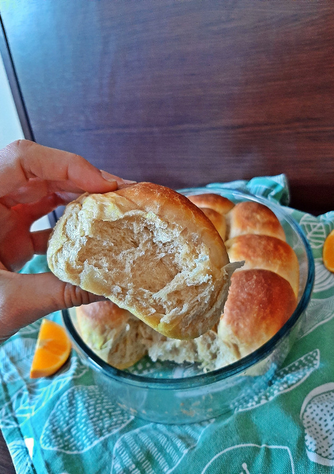 Una foto de Brioche vegano de naranja