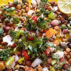 A picture of Masala Sprouts.