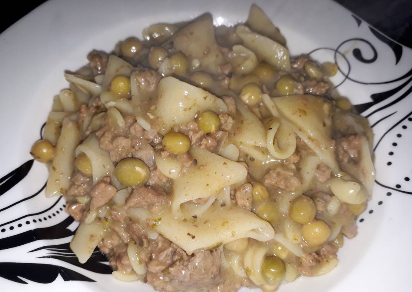 Guiso de Carne Picada con Arvejas