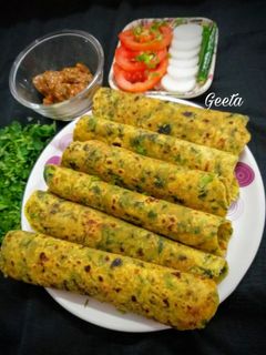 काठियावाड़ी मेथी थेपले (Kathiyawadi methi theple recipe in hindi) रेसिपी मुख्य फोटो