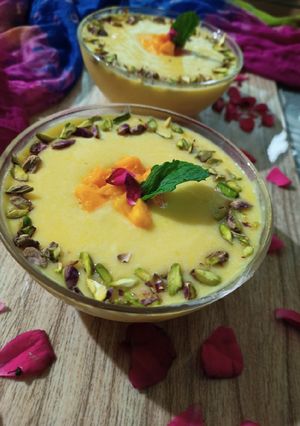 A picture of Mango custard.
