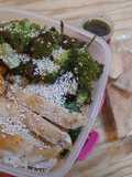 Comida saludable para la oficina (ensalada brócoli y pollo)