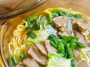 Gambar mee sup daging