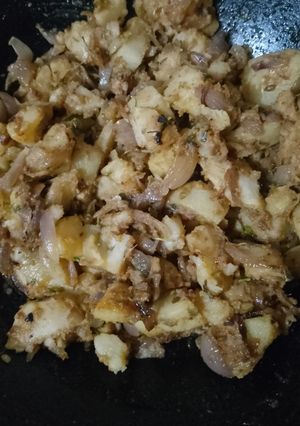 प्याज के आलू (pyaz ke aloo recipe in Hindi) रेसिपी मुख्य फोटो