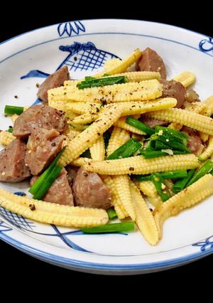 Hình của món SP.0321 - Bò Viên Xào Bắp Non.