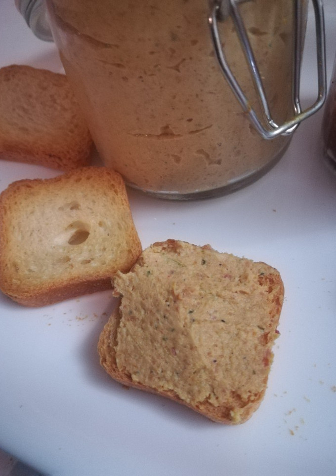 Una foto de Paté de morcilla de sesos