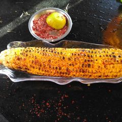 A picture of Corn On The Cob.