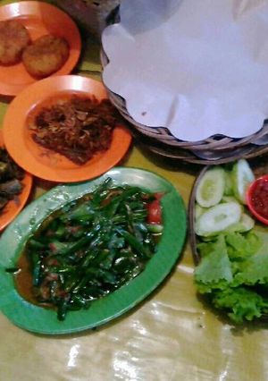 Foto resep Oseng genjer 1/2 mateng