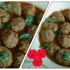 A picture of Kashmiri mutton kofta curry.