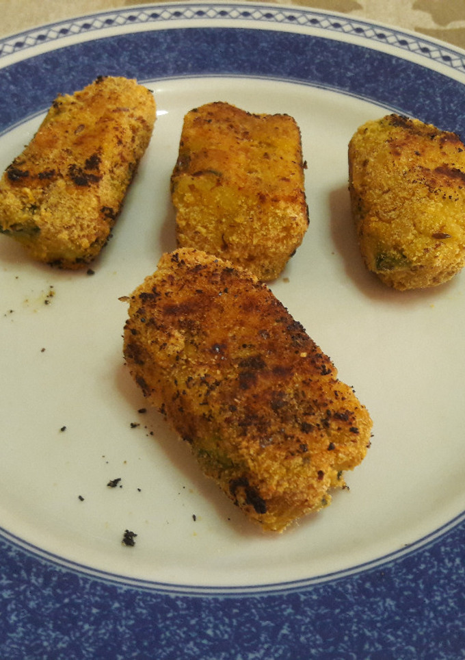 Una foto de Croquetas de boniato sin gluten veganas 🍠
