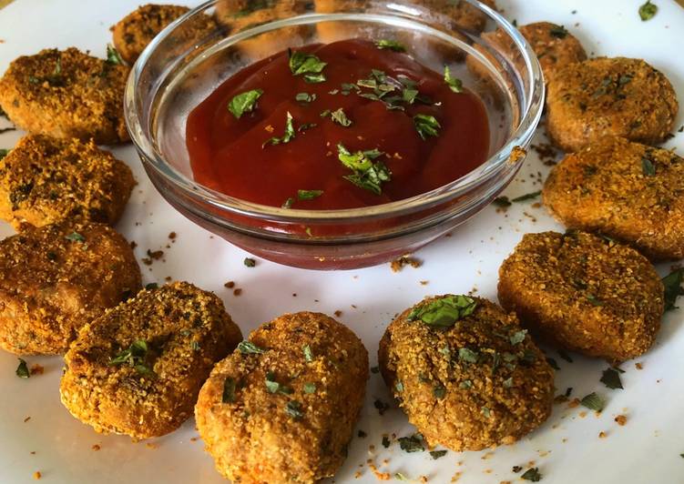 Nuggets fit de pollo con avena al horno