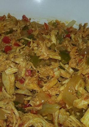 Una foto de Pollo Desmechado
