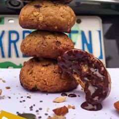 A picture of Colorado cowboy cookies.