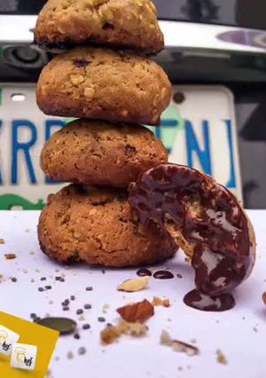 A picture of Colorado cowboy cookies.
