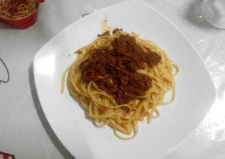 Hot tuna spaghetti (instan)